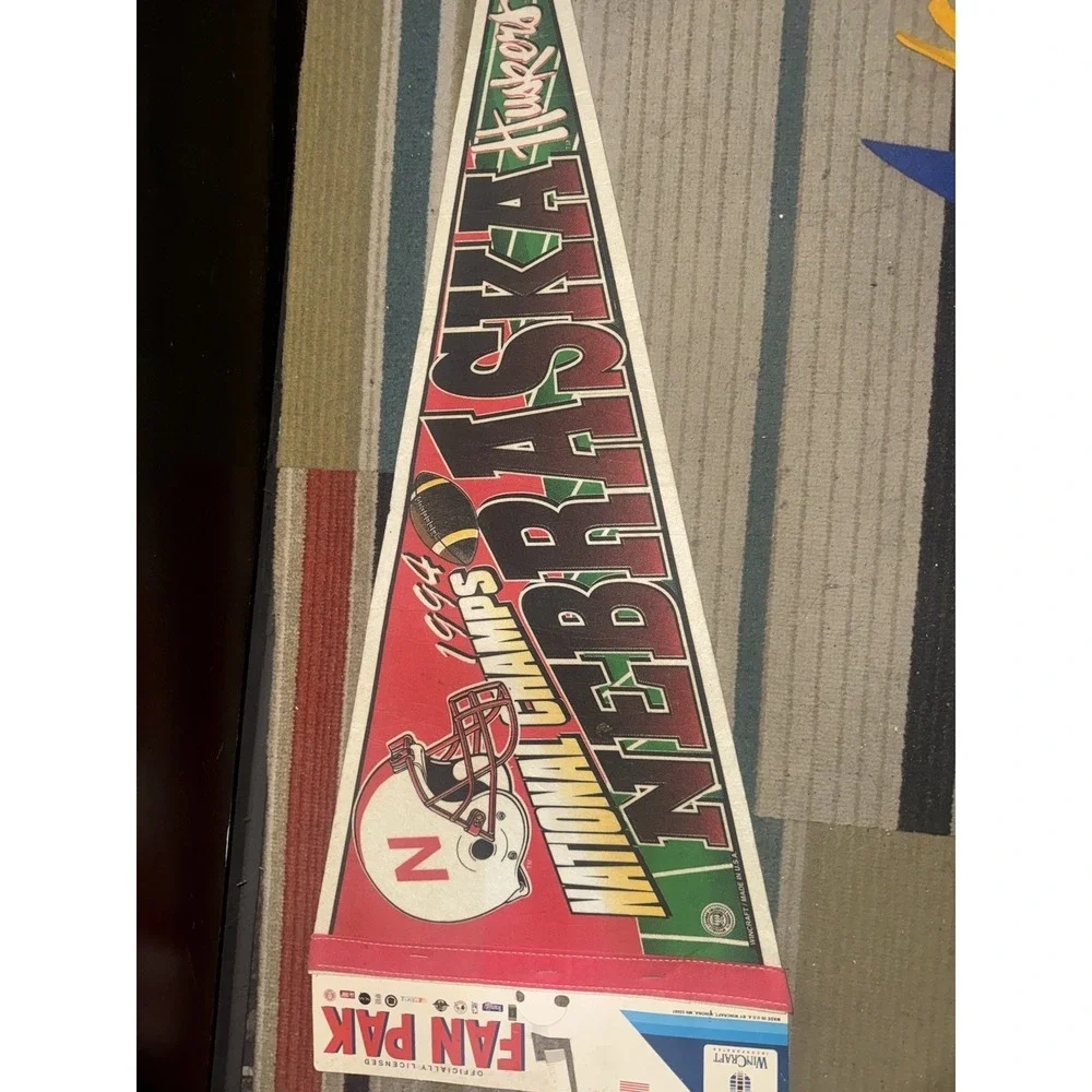 VTG 1994 Nebraska Cornhuskers National Champs Pennant WinCraft Fan Pak NCAA
